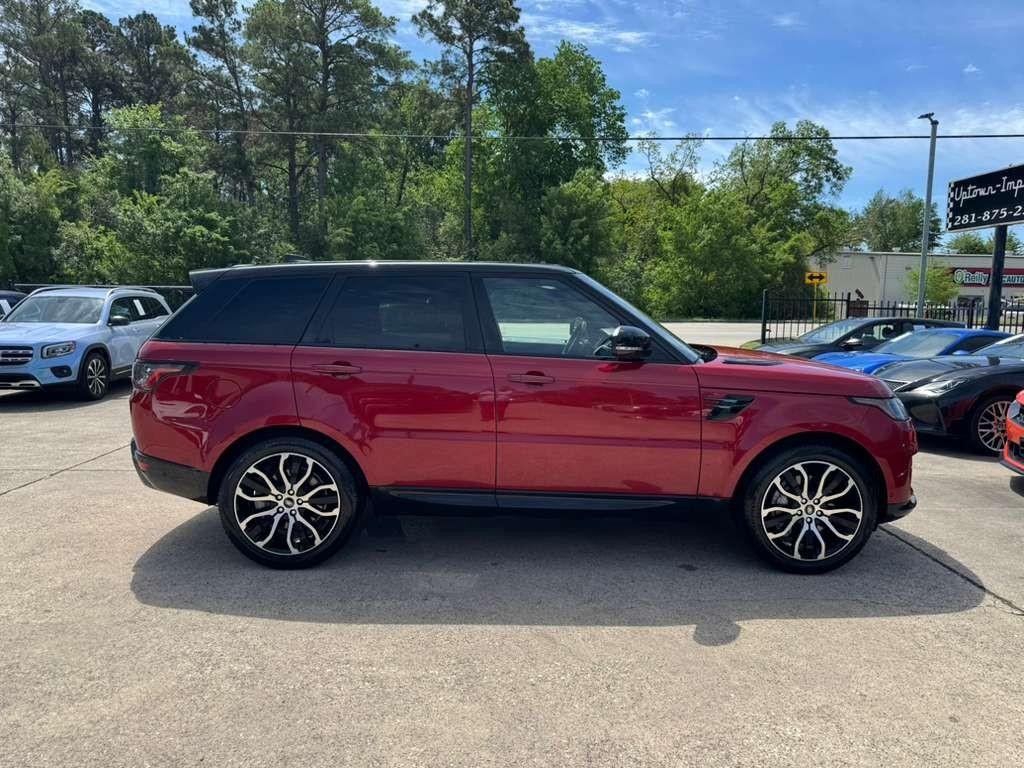 Land Rover Range Rover Sport Vehicle Full-screen Gallery Image 05