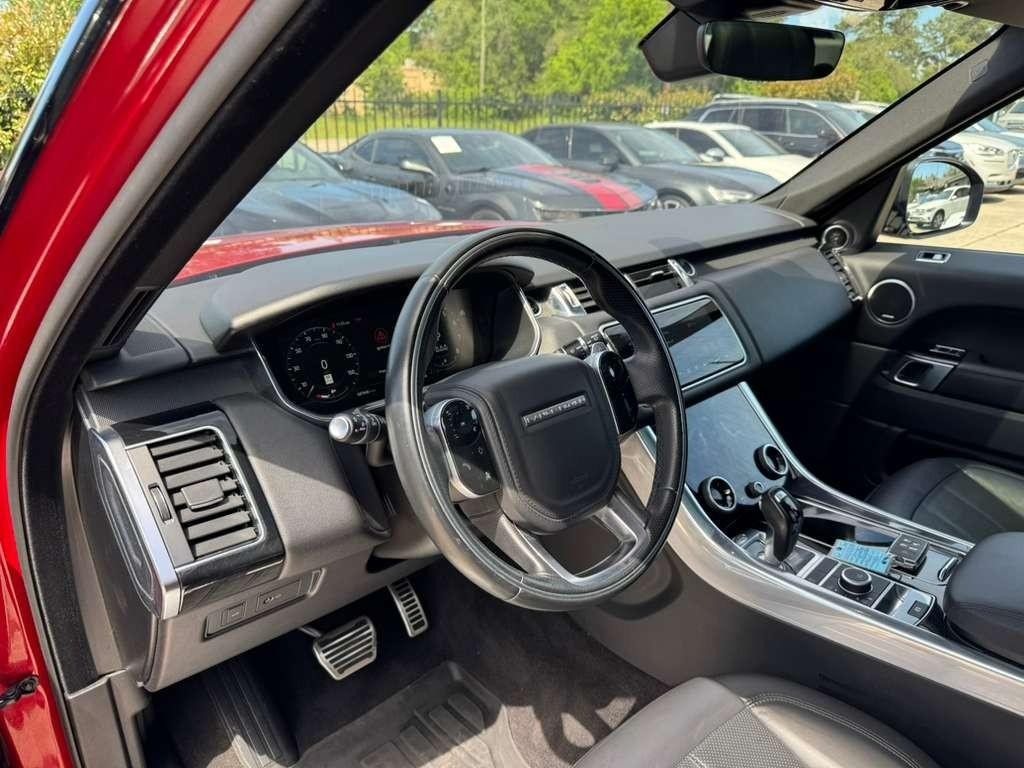 Land Rover Range Rover Sport Vehicle Full-screen Gallery Image 10