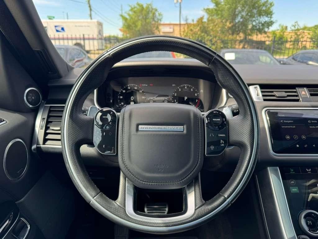 Land Rover Range Rover Sport Vehicle Full-screen Gallery Image 18