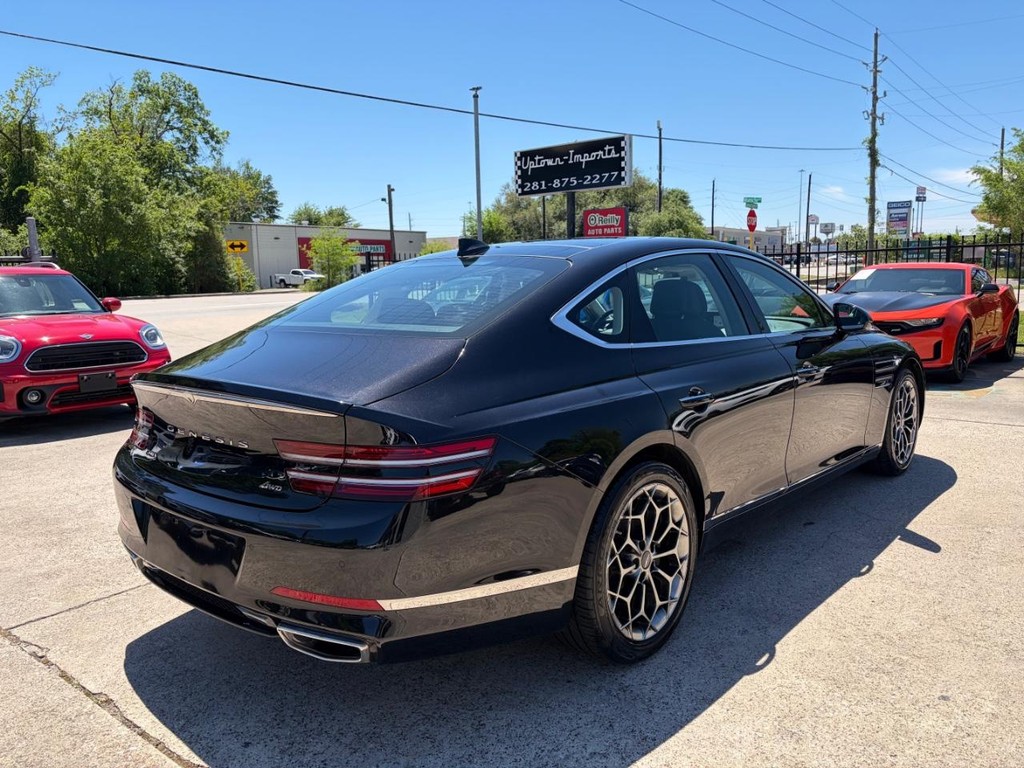 Genesis G80 Vehicle Full-screen Gallery Image 06