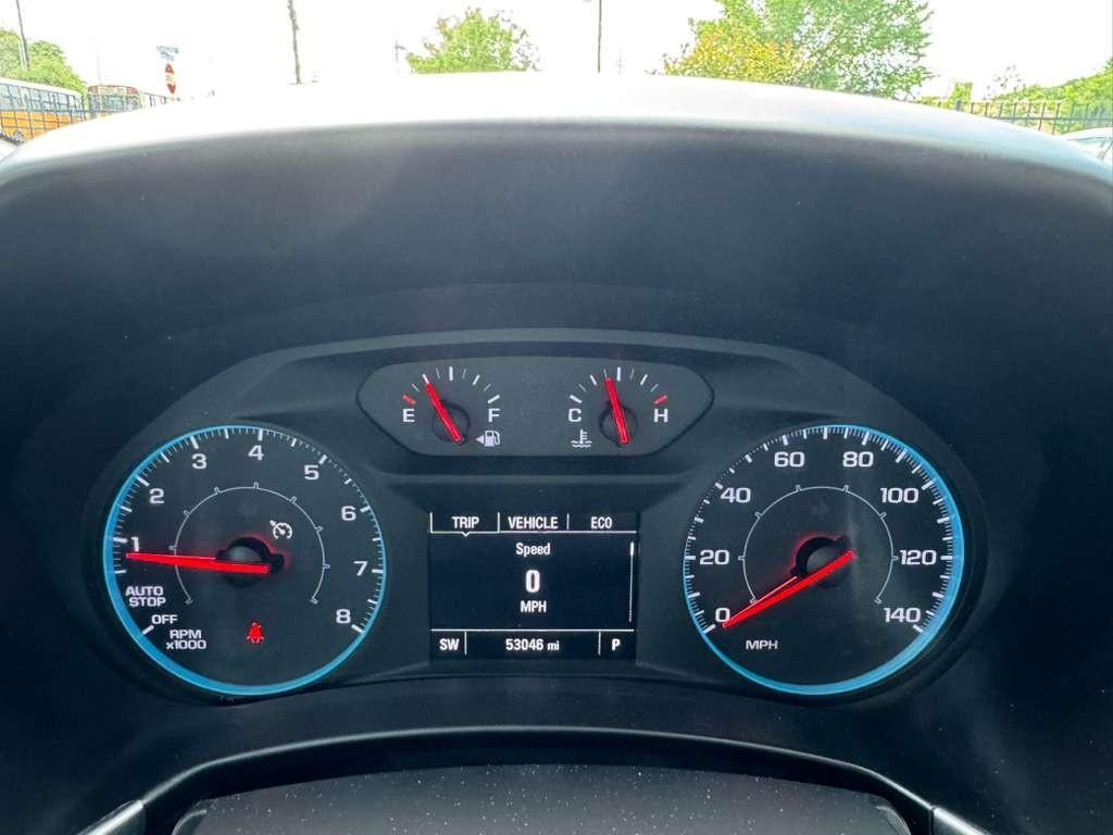 Chevrolet Equinox Vehicle Full-screen Gallery Image 21