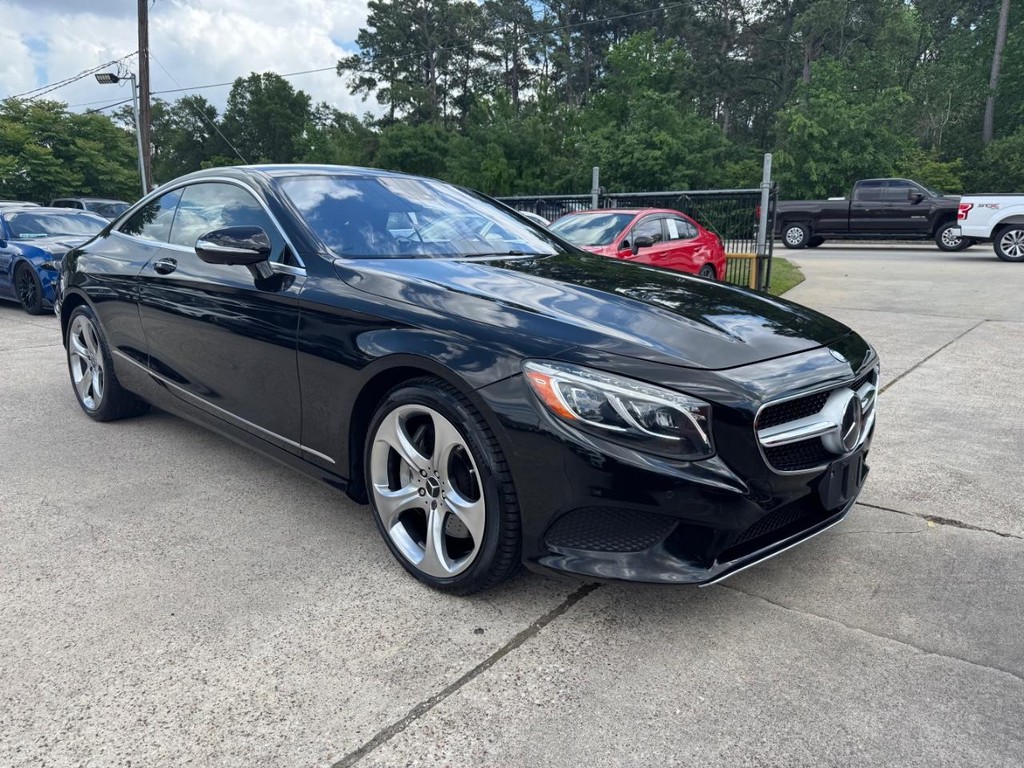Mercedes-Benz S 550 Vehicle Full-screen Gallery Image 04