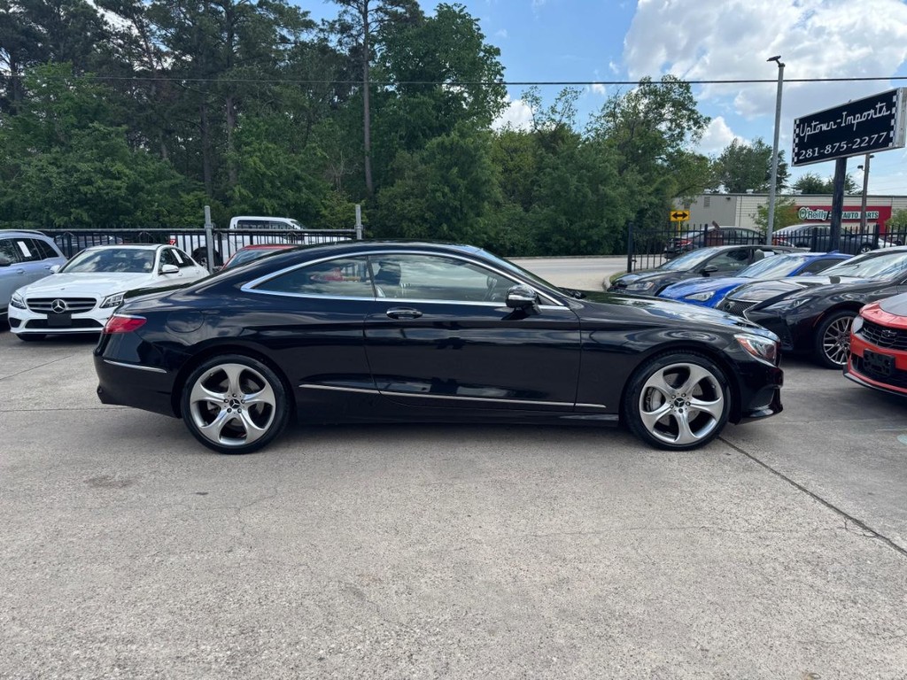 Mercedes-Benz S 550 Vehicle Full-screen Gallery Image 05