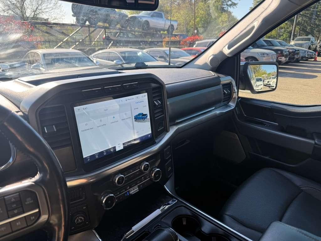 Ford F-150 Vehicle Full-screen Gallery Image 21