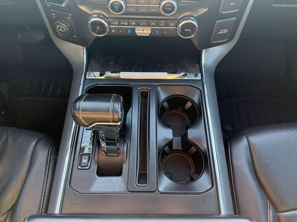 Ford F-150 Vehicle Full-screen Gallery Image 22