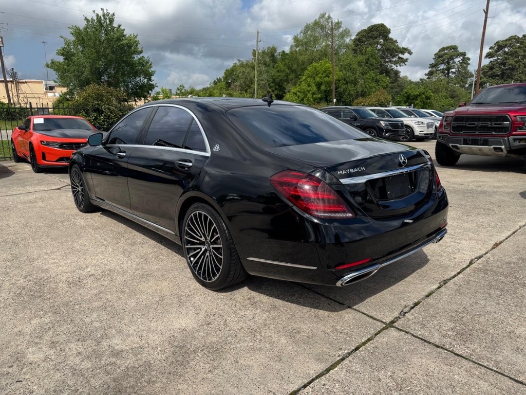 Mercedes-Benz S 450 Vehicle Full-screen Gallery Image 08