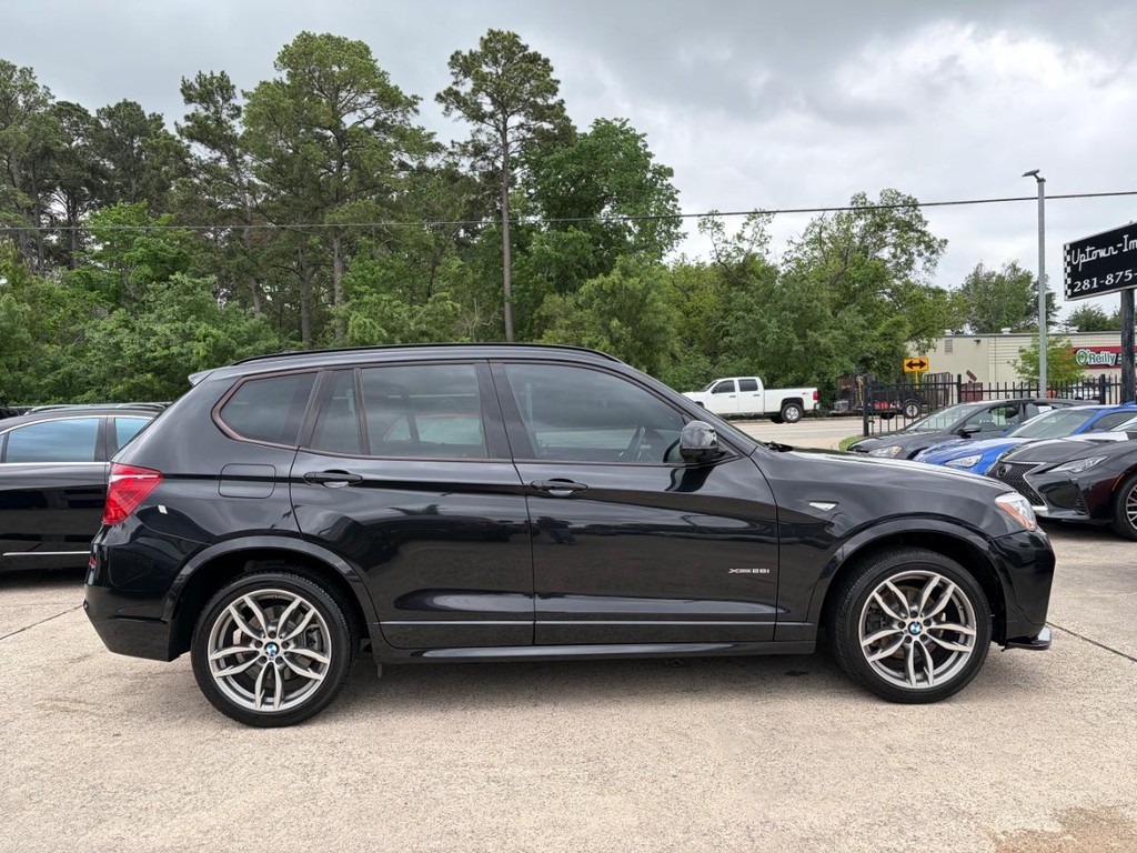 BMW X3 Vehicle Full-screen Gallery Image 05