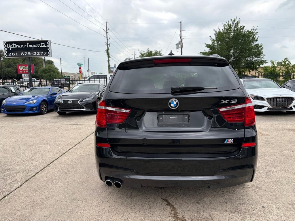 BMW X3 Vehicle Full-screen Gallery Image 07