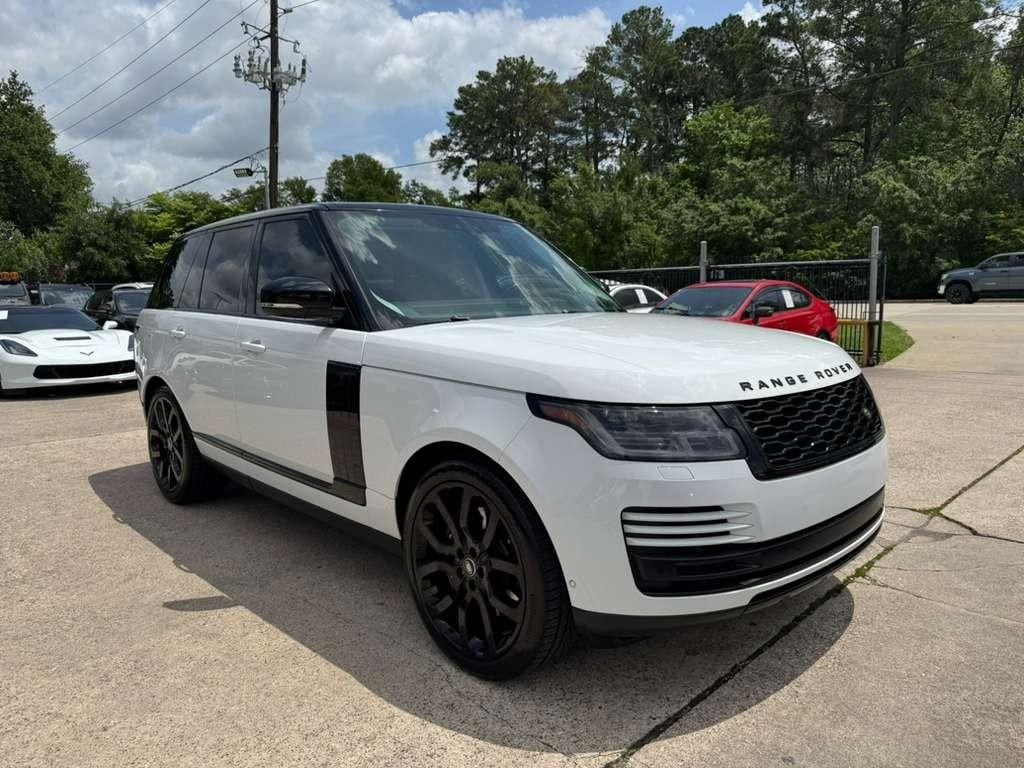 Land Rover Range Rover Vehicle Full-screen Gallery Image 04