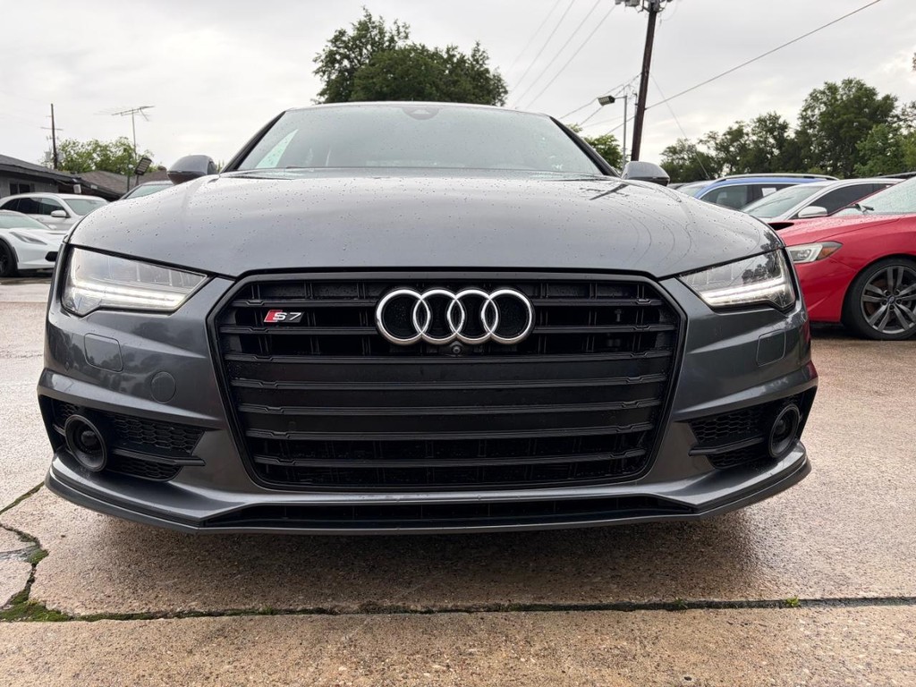 Audi S7 Vehicle Full-screen Gallery Image 02