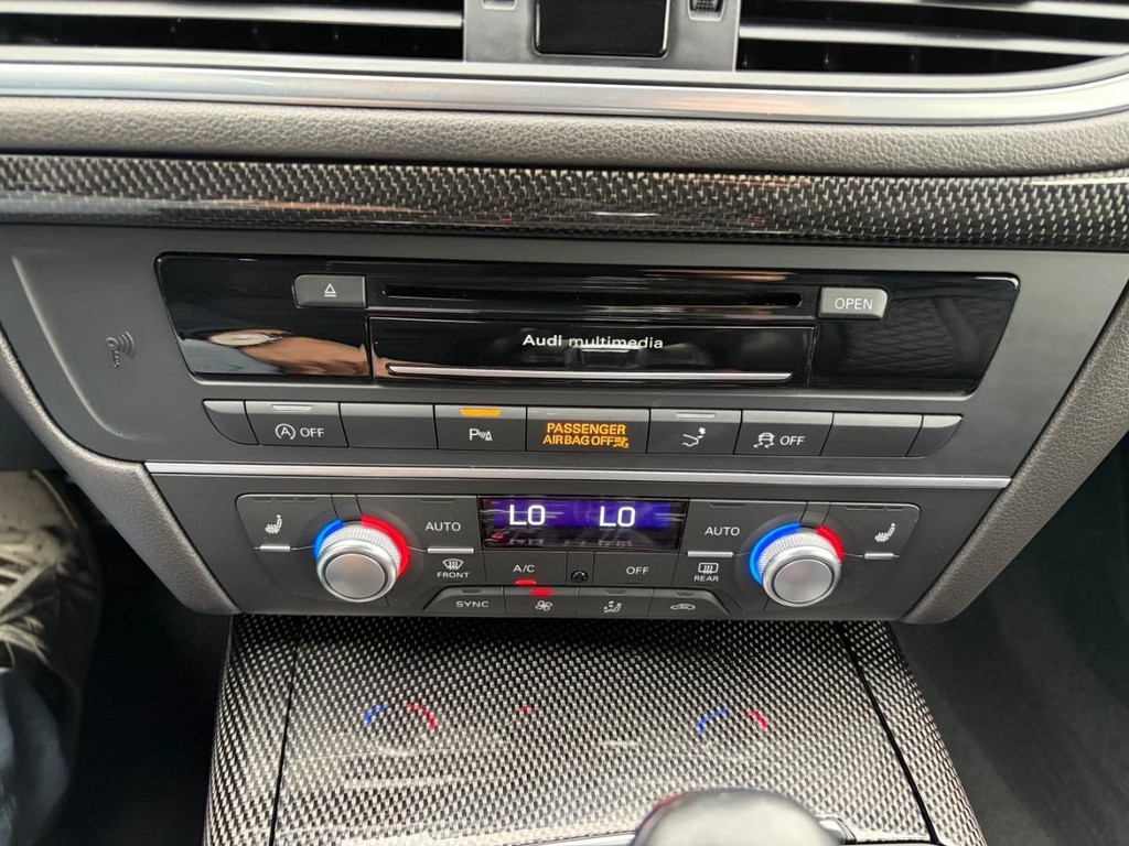 Audi S7 Vehicle Full-screen Gallery Image 09