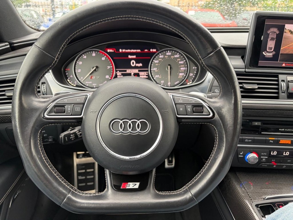 Audi S7 Vehicle Full-screen Gallery Image 20