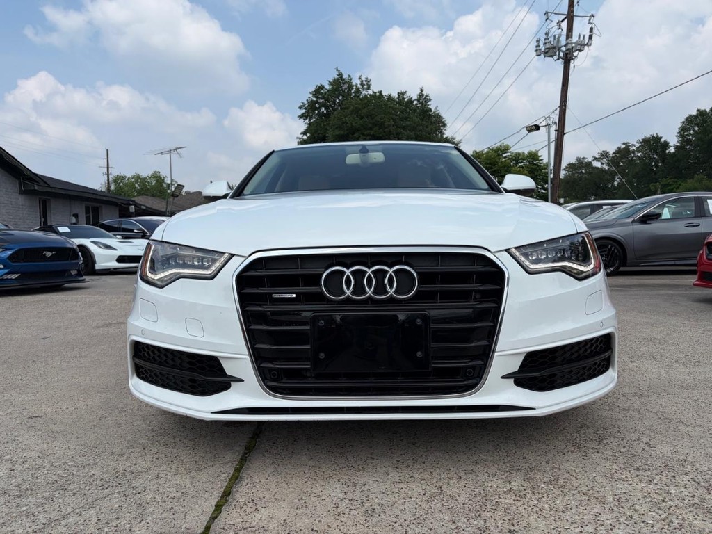 Audi A6 Vehicle Full-screen Gallery Image 02