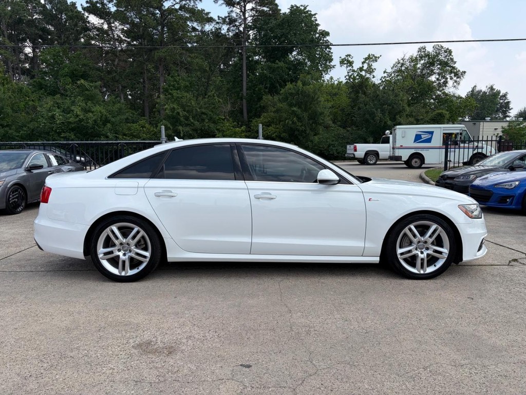 Audi A6 Vehicle Full-screen Gallery Image 05