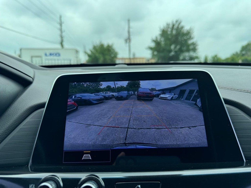 Cadillac CT4 Vehicle Full-screen Gallery Image 23