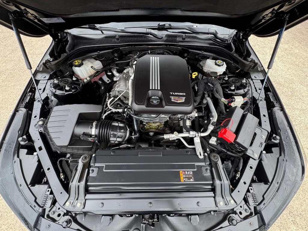 Cadillac CT4 Vehicle Full-screen Gallery Image 27