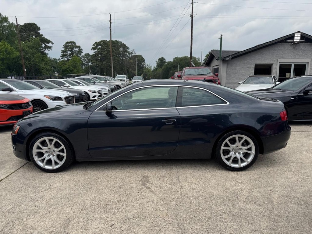 Audi A5 Vehicle Full-screen Gallery Image 09