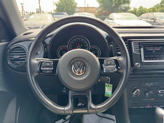 Volkswagen Beetle Vehicle Full-screen Gallery Image 18