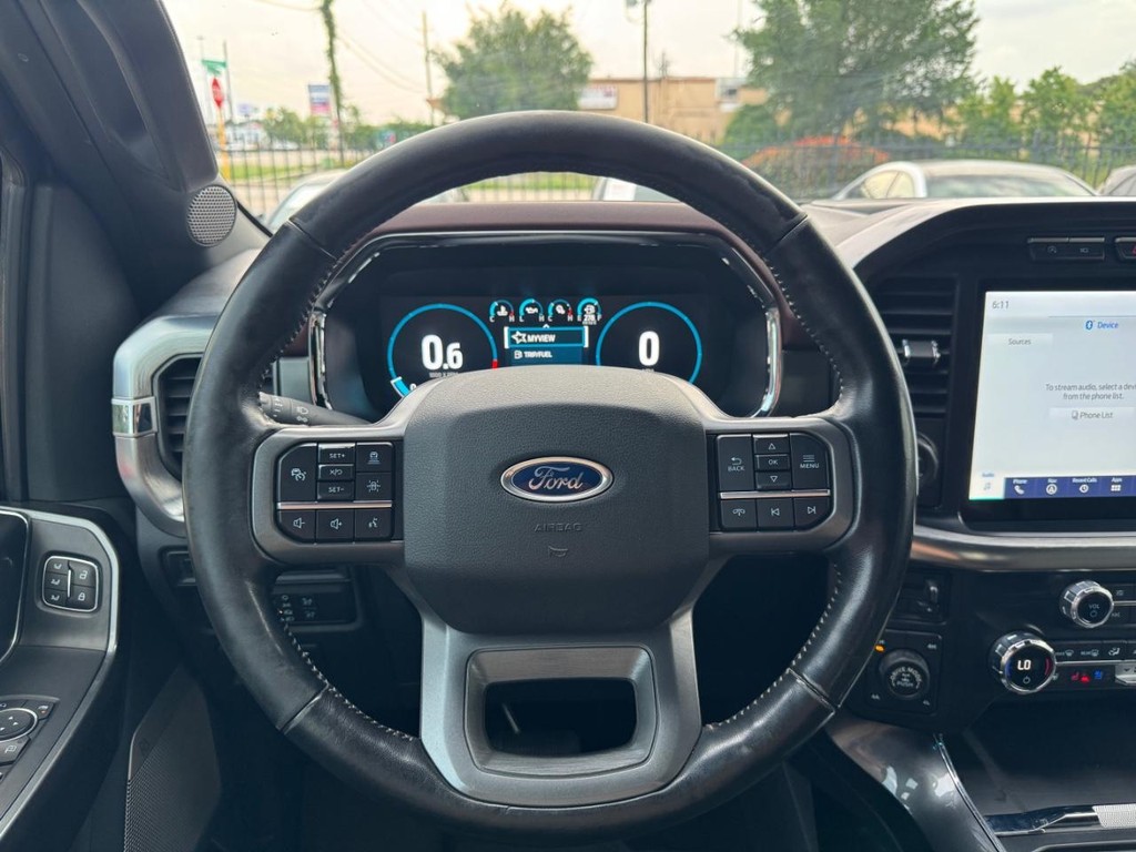 Ford F-150 Vehicle Full-screen Gallery Image 20