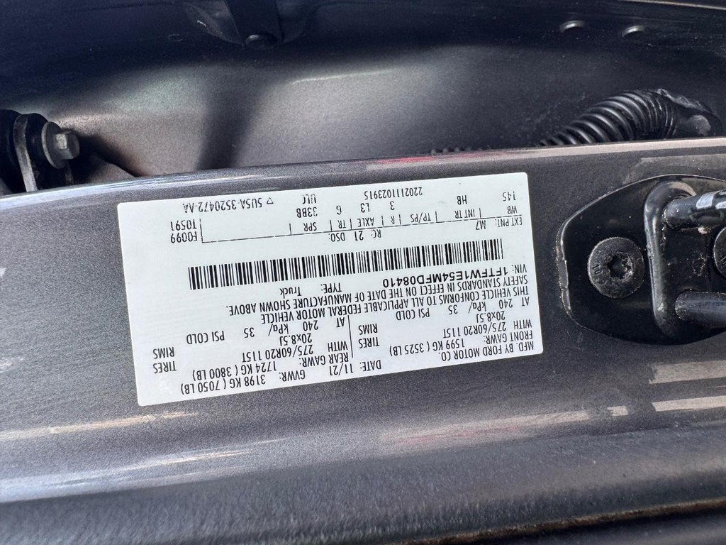 Ford F-150 Vehicle Full-screen Gallery Image 29