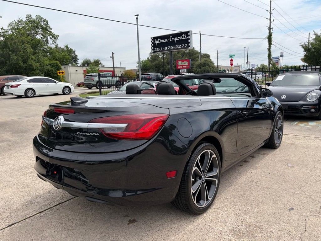 Buick Cascada Vehicle Full-screen Gallery Image 07