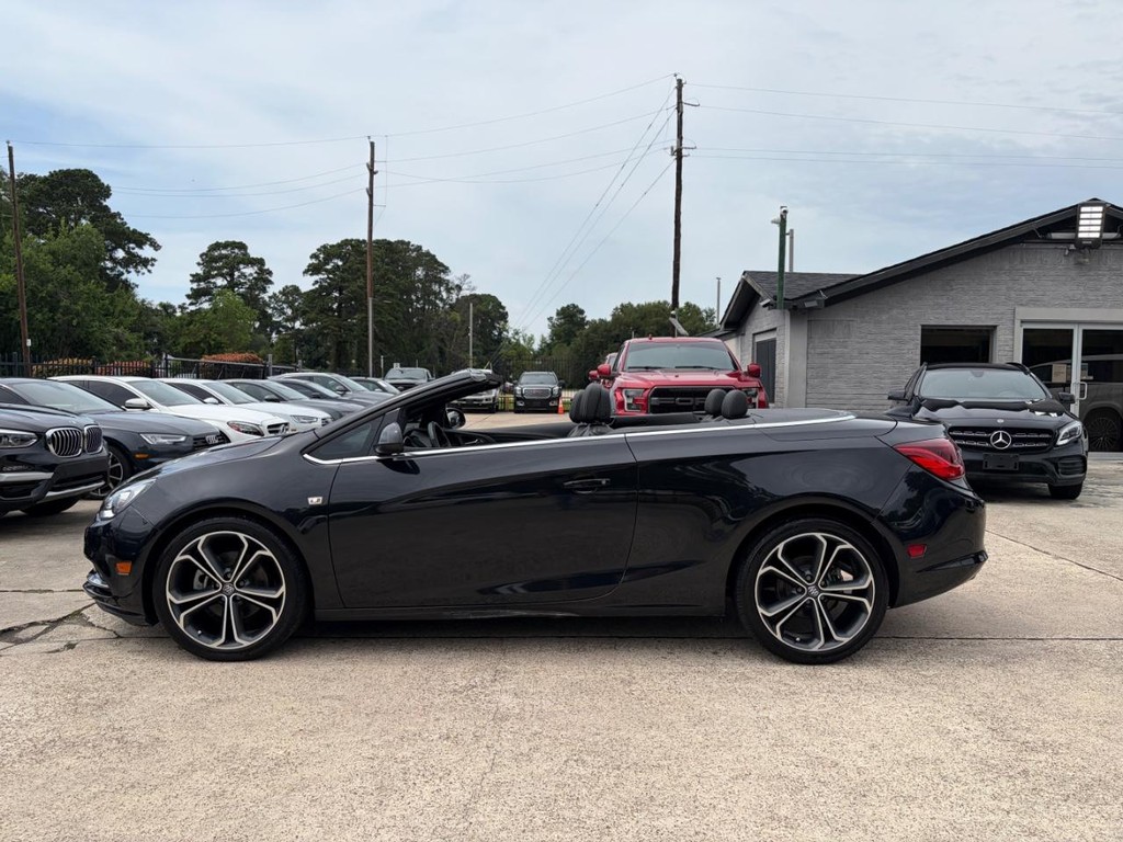 Buick Cascada Vehicle Full-screen Gallery Image 11