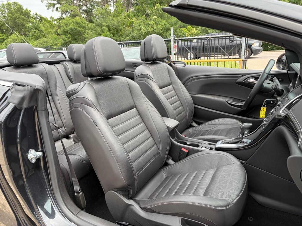 Buick Cascada Vehicle Full-screen Gallery Image 17
