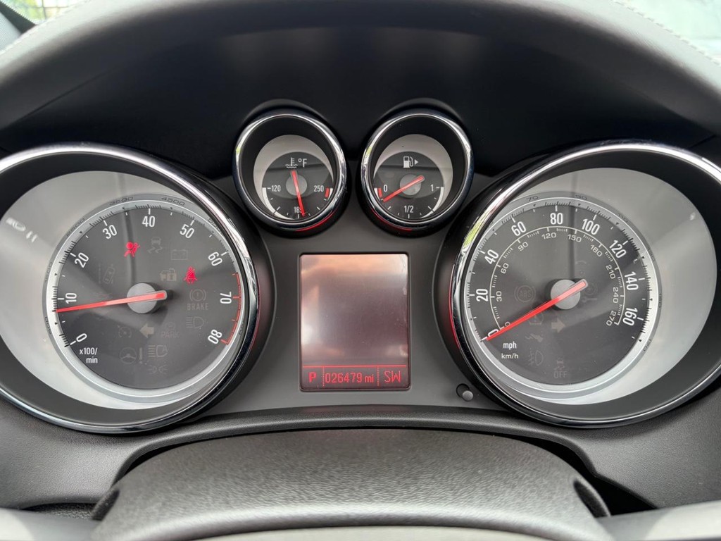Buick Cascada Vehicle Full-screen Gallery Image 22