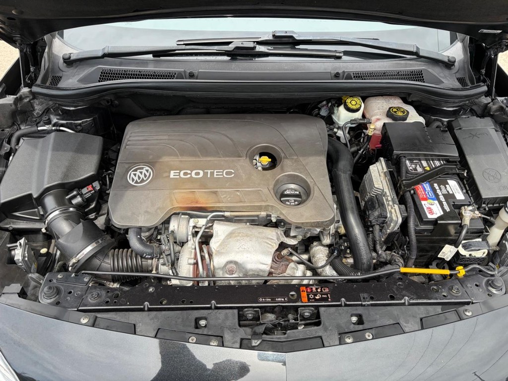 Buick Cascada Vehicle Full-screen Gallery Image 29