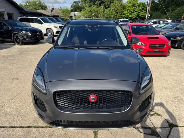 Jaguar E-Pace Vehicle Full-screen Gallery Image 03