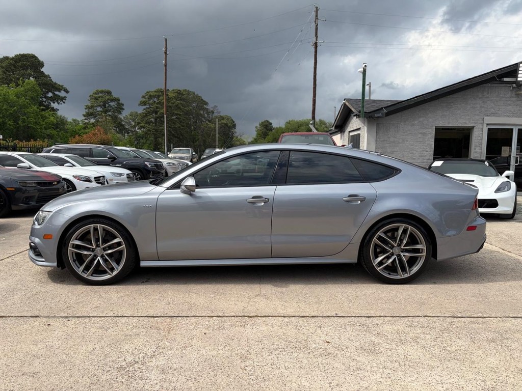Audi S7 Vehicle Full-screen Gallery Image 09
