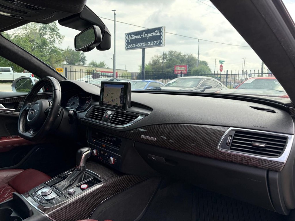 Audi S7 Vehicle Full-screen Gallery Image 13