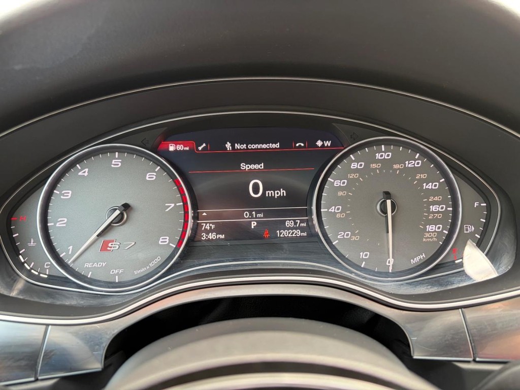 Audi S7 Vehicle Full-screen Gallery Image 20