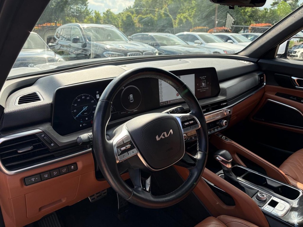 Kia Telluride Vehicle Full-screen Gallery Image 09