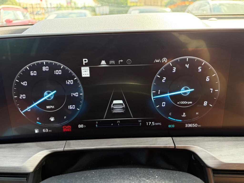 Kia Telluride Vehicle Full-screen Gallery Image 21