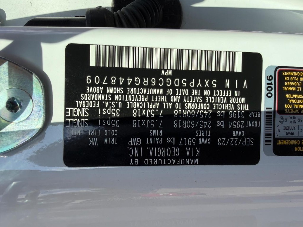 Kia Telluride Vehicle Full-screen Gallery Image 30