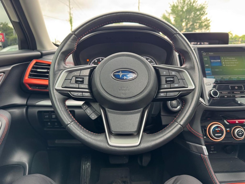 Subaru Forester Vehicle Full-screen Gallery Image 20