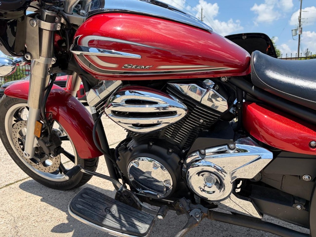 Yamaha XVS950 V-STAR Vehicle Full-screen Gallery Image 10