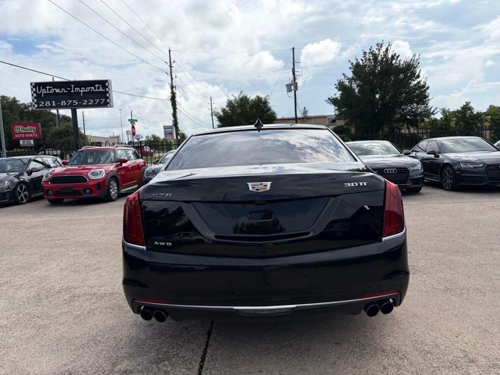 Cadillac CT6 Vehicle Full-screen Gallery Image 07