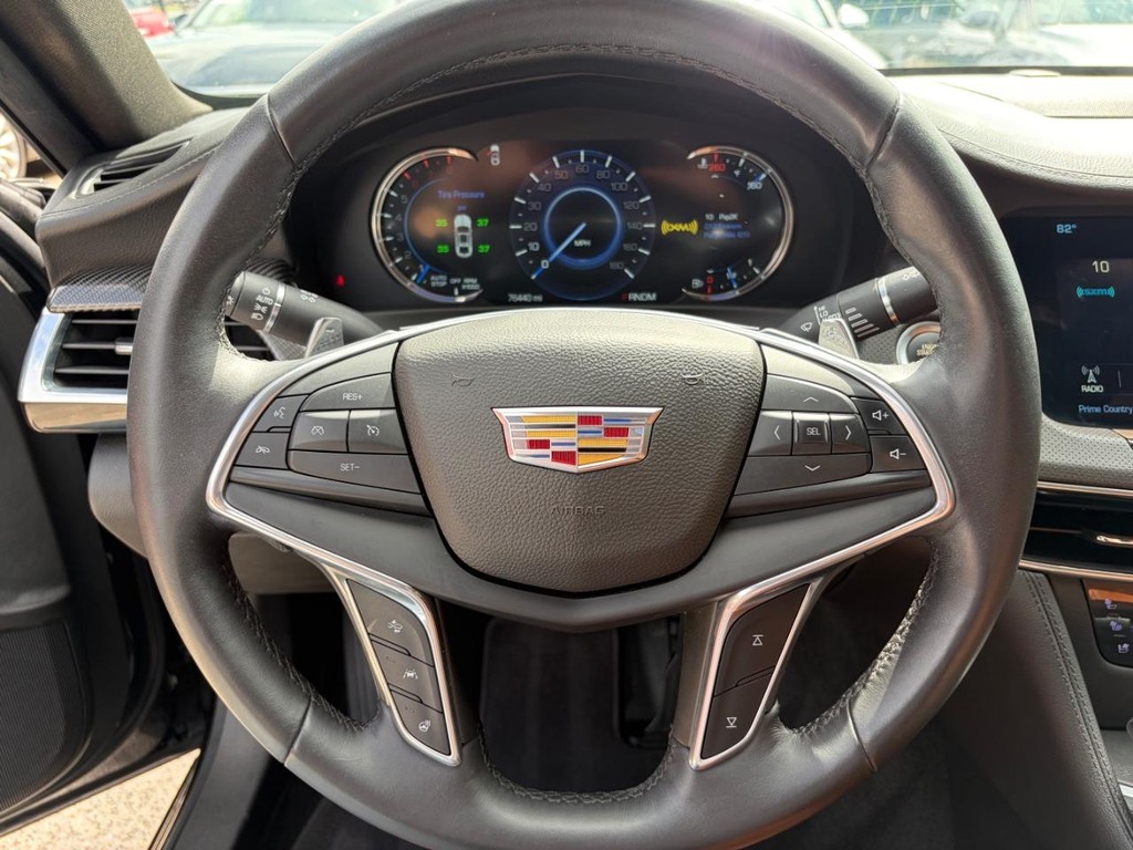 Cadillac CT6 Vehicle Full-screen Gallery Image 20