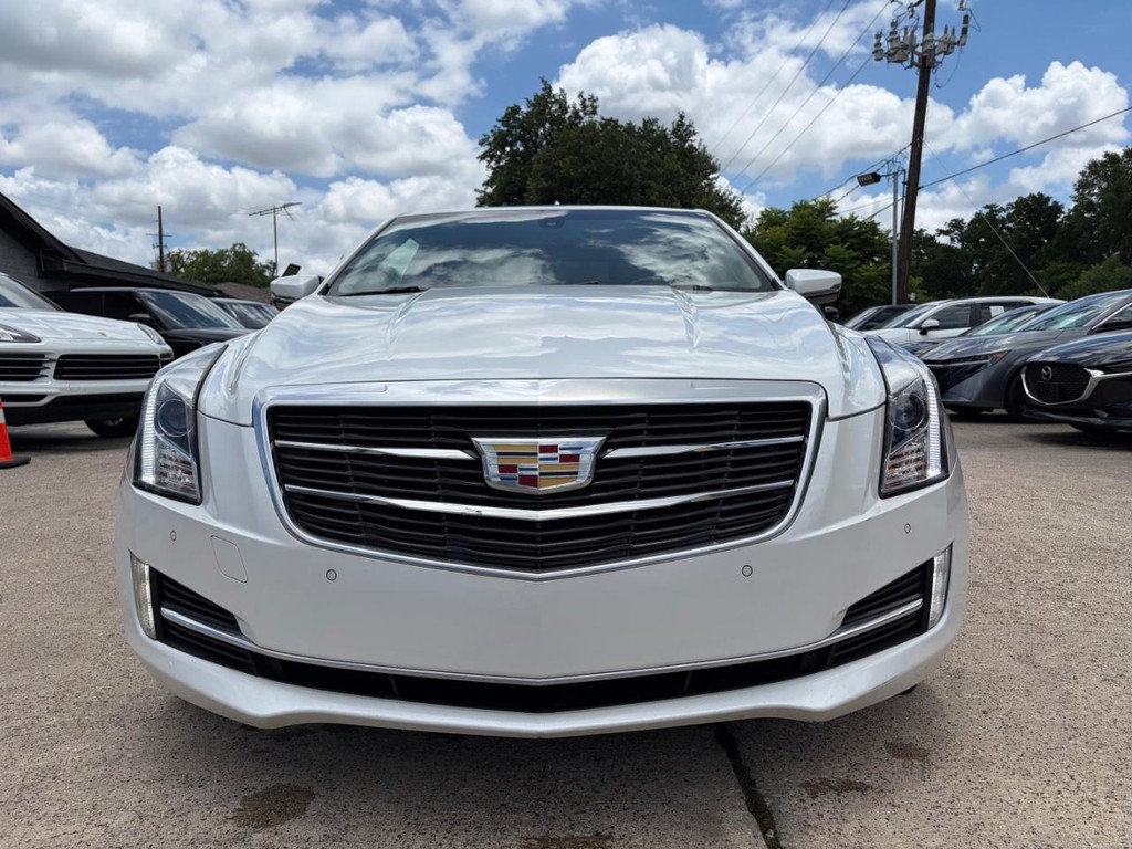 Cadillac ATS Coupe Vehicle Full-screen Gallery Image 02