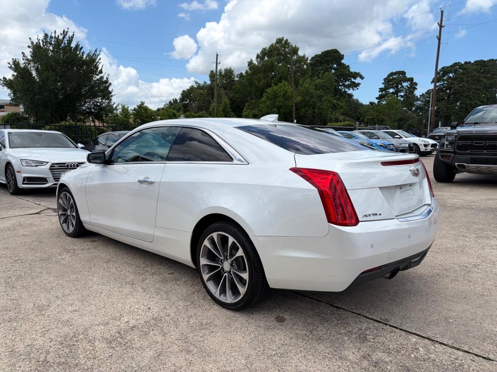 Cadillac ATS Coupe Vehicle Full-screen Gallery Image 08