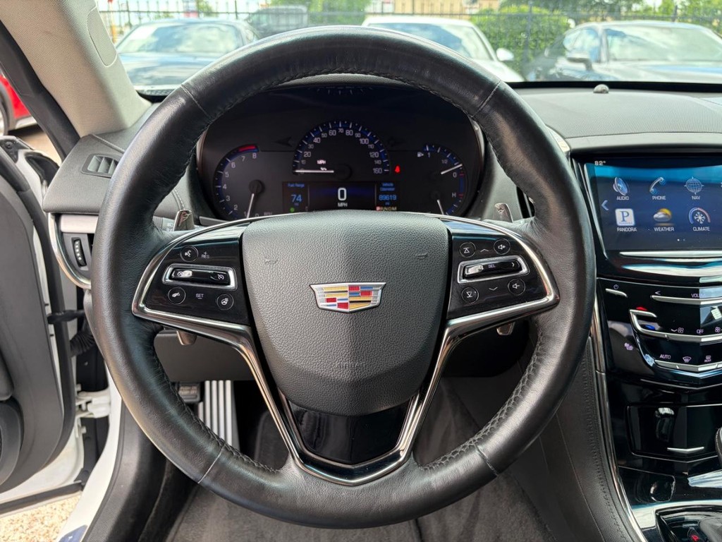 Cadillac ATS Coupe Vehicle Full-screen Gallery Image 17
