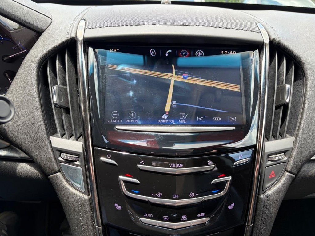 Cadillac ATS Coupe Vehicle Full-screen Gallery Image 20