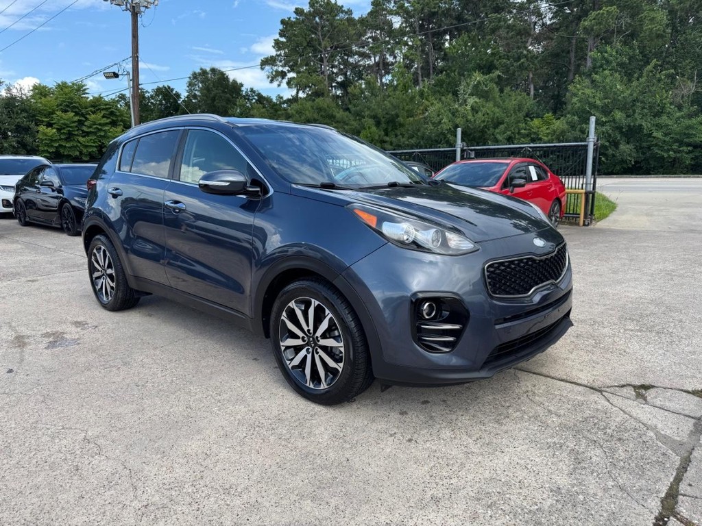 Kia Sportage Vehicle Full-screen Gallery Image 04
