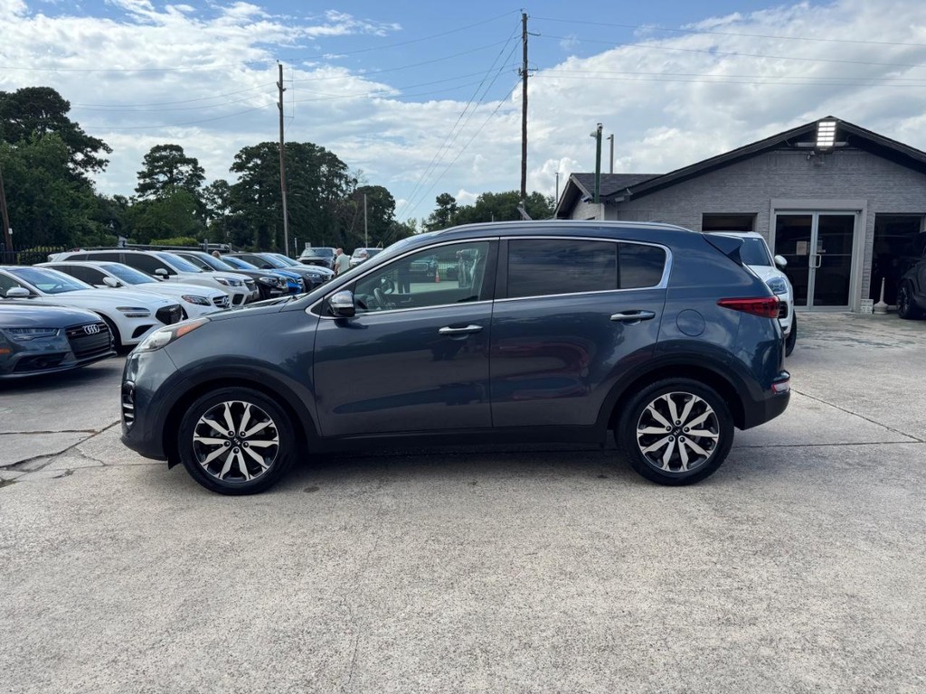 Kia Sportage Vehicle Full-screen Gallery Image 09