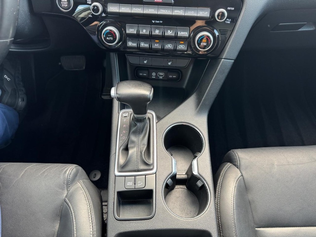 Kia Sportage Vehicle Full-screen Gallery Image 24