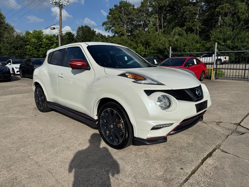 Nissan Juke Vehicle Full-screen Gallery Image 04