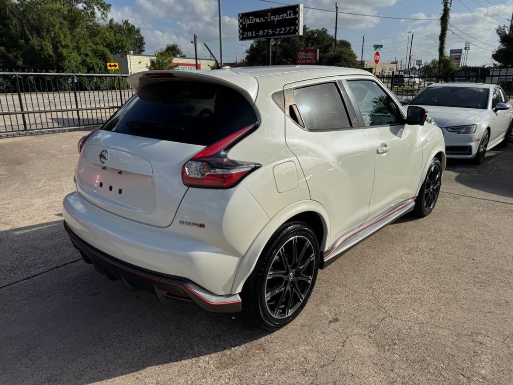 Nissan Juke Vehicle Full-screen Gallery Image 06