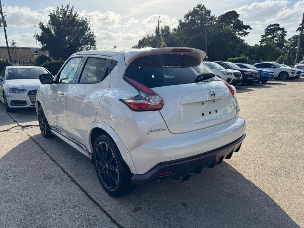 Nissan Juke Vehicle Full-screen Gallery Image 08